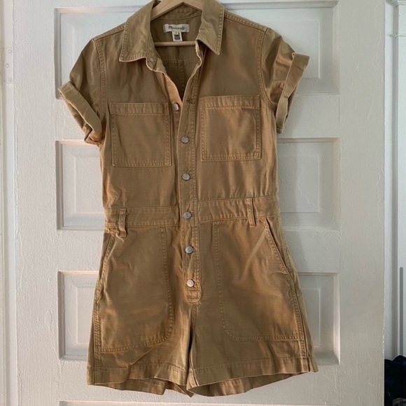 Madewell • Garment-Dyed Coverall Romper - Picture 5 of 9